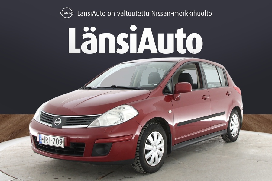 Nissan Tiida vaihtoauto