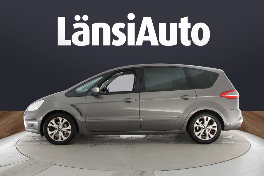 Ford S-MAX vaihtoauto