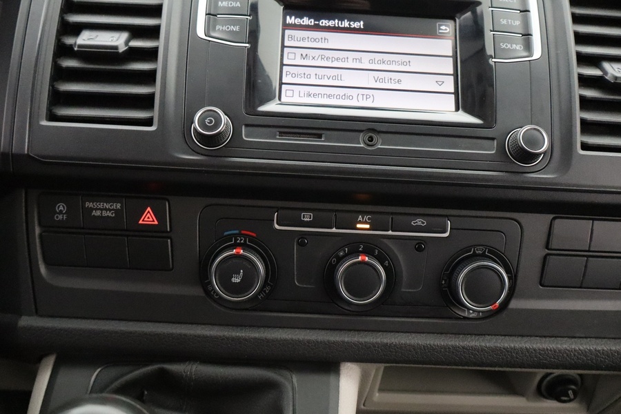 Volkswagen Transporter vaihtoauto