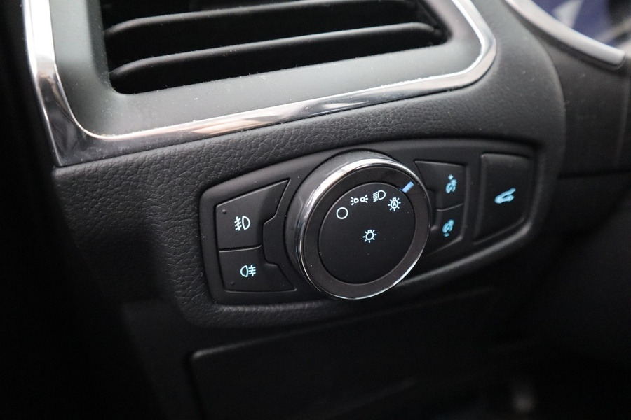 Ford S-MAX vaihtoauto