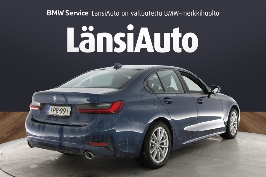 BMW 330 vaihtoauto