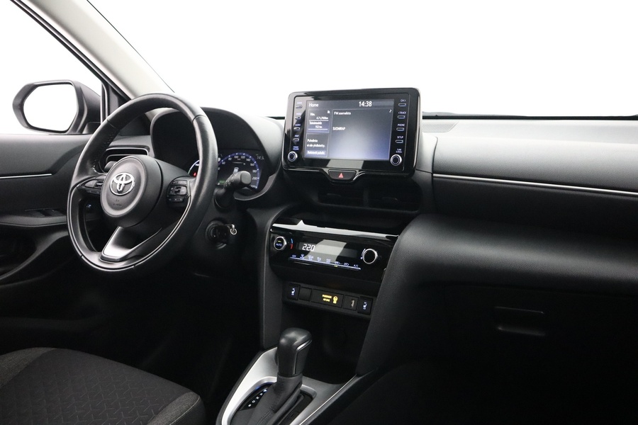 Toyota Yaris Cross vaihtoauto