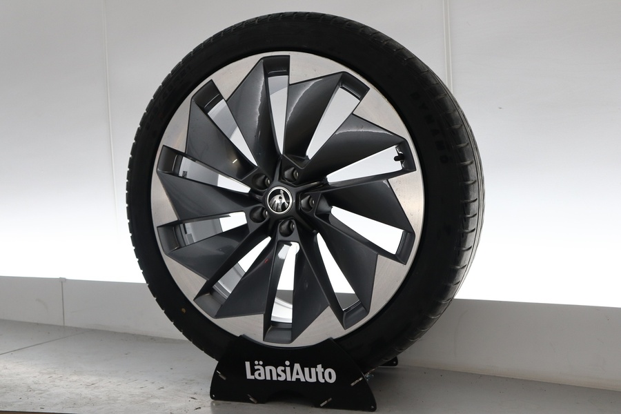 Skoda Enyaq vaihtoauto