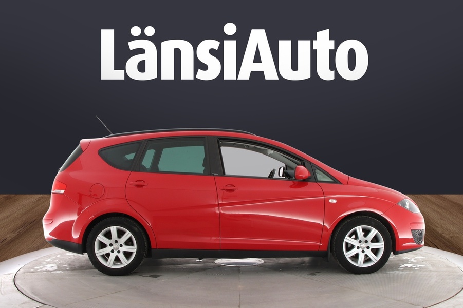 SEAT Altea XL vaihtoauto