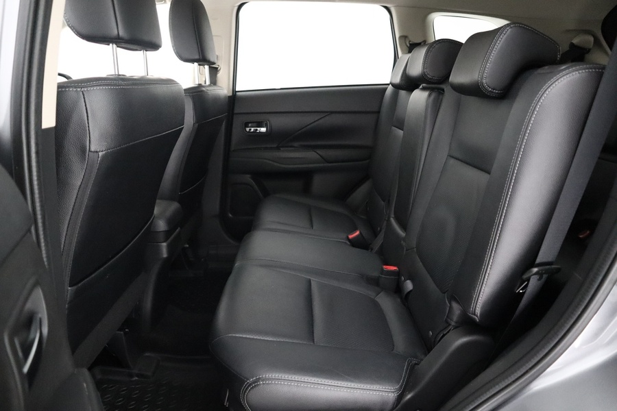 Mitsubishi Outlander vaihtoauto