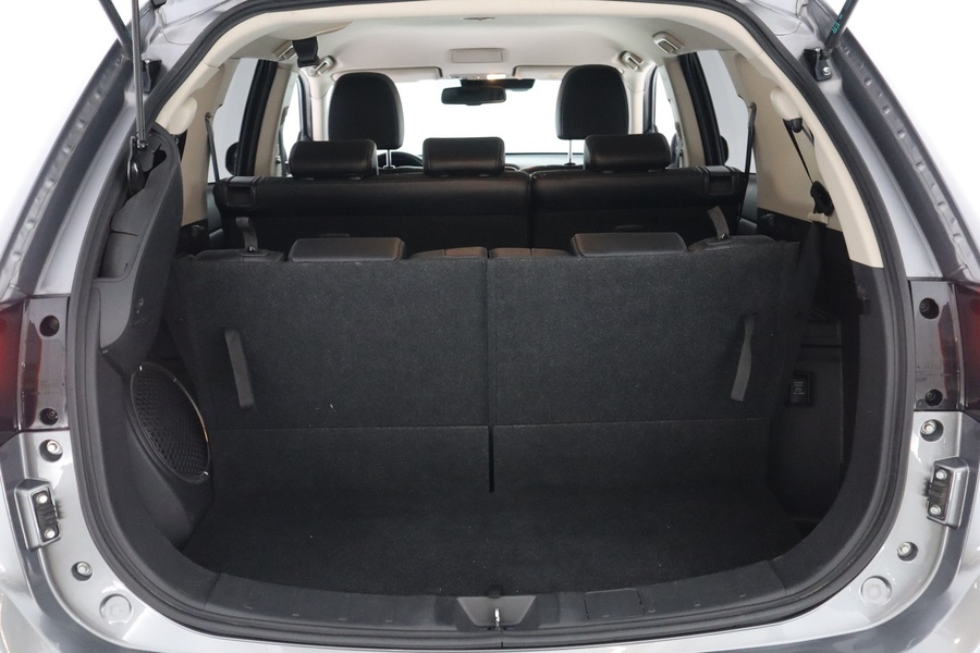 Mitsubishi Outlander vaihtoauto