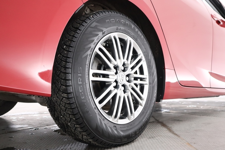 Toyota Prius Plug-in vaihtoauto