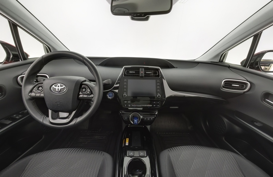 Toyota Prius Plug-in vaihtoauto