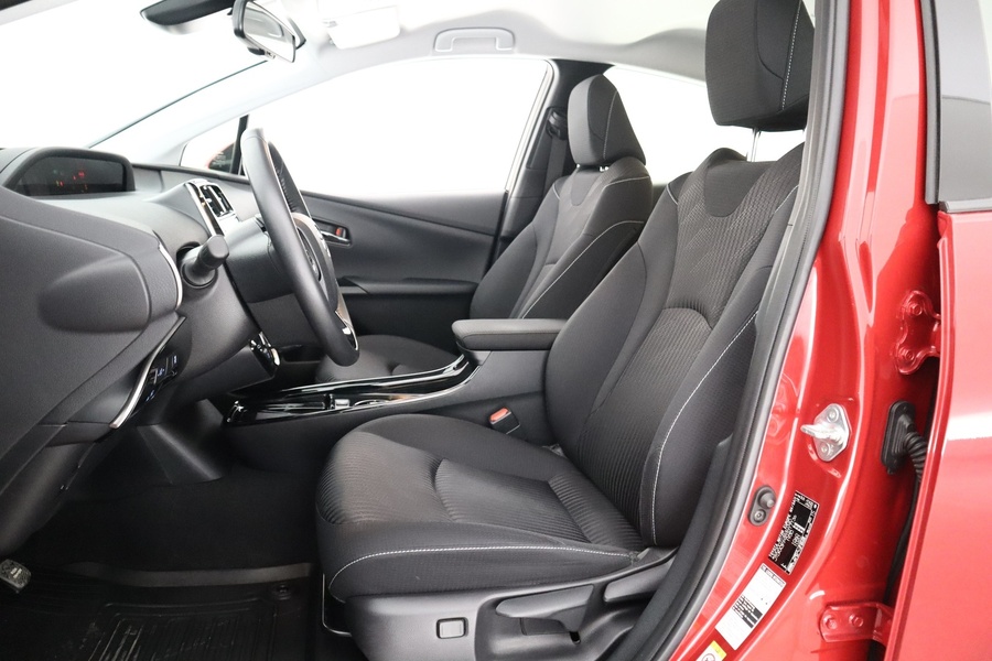 Toyota Prius Plug-in vaihtoauto