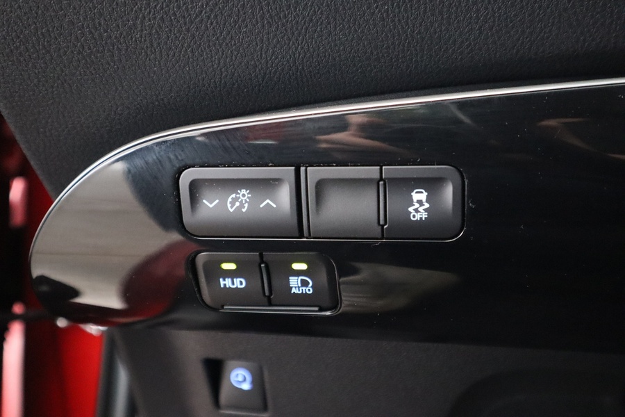 Toyota Prius Plug-in vaihtoauto