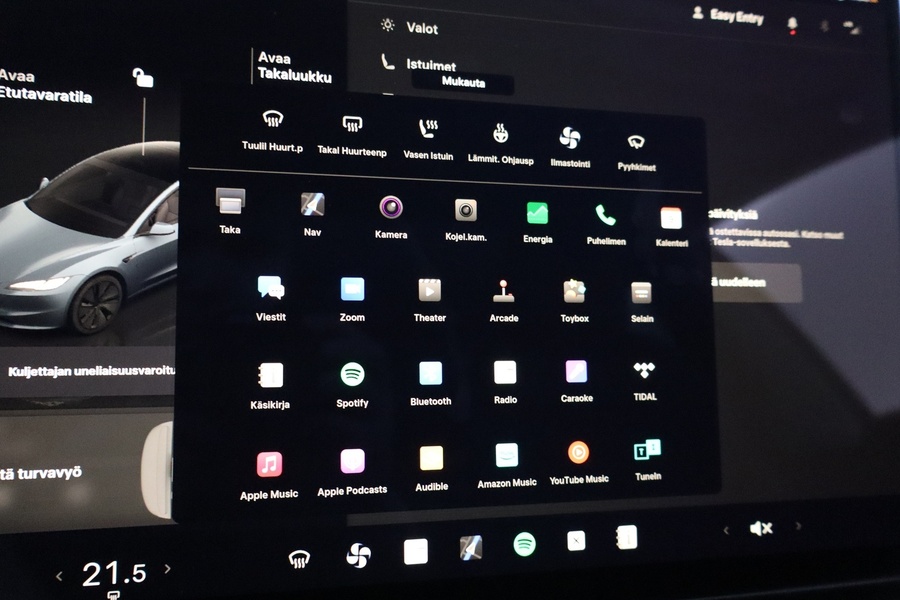 Tesla Model 3 vaihtoauto
