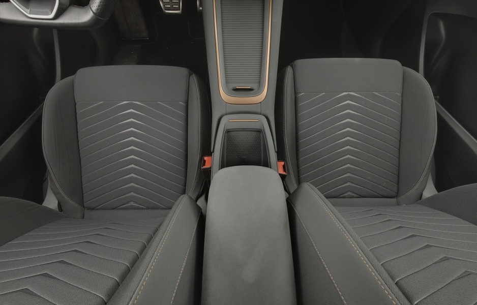 Cupra Born vaihtoauto