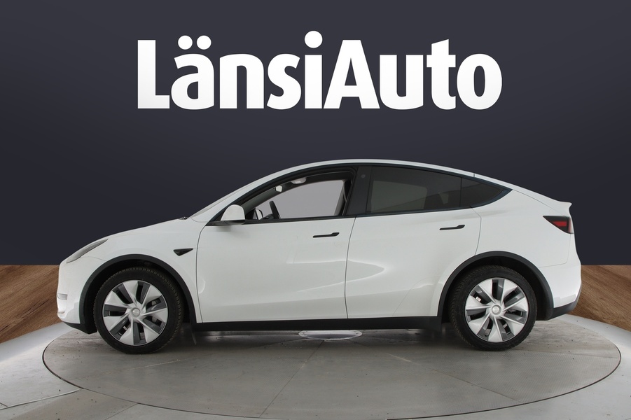 Tesla Model Y vaihtoauto