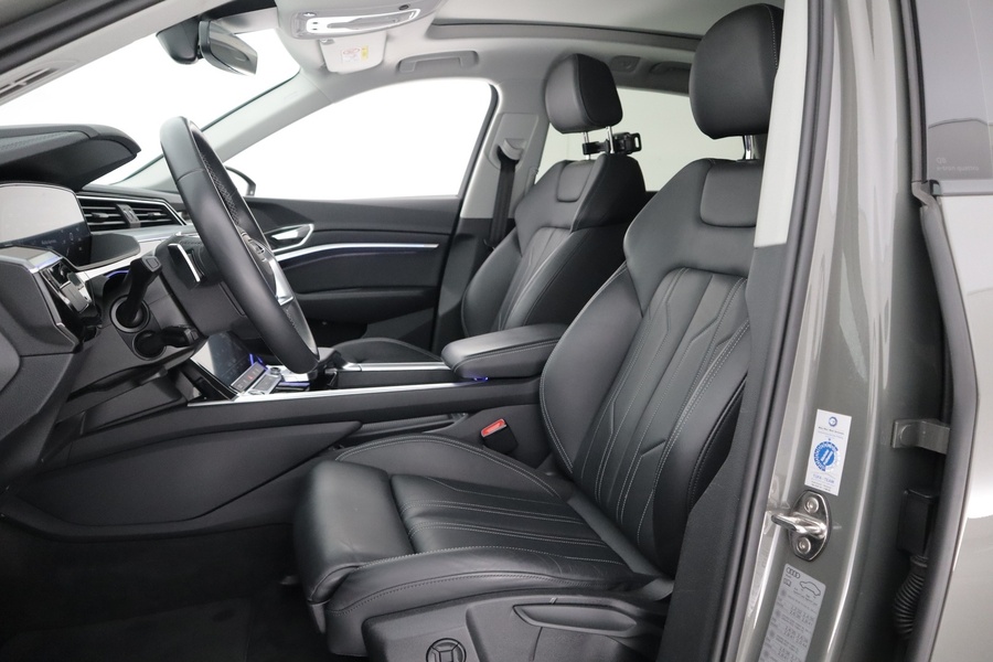 Audi Q8 e-tron vaihtoauto