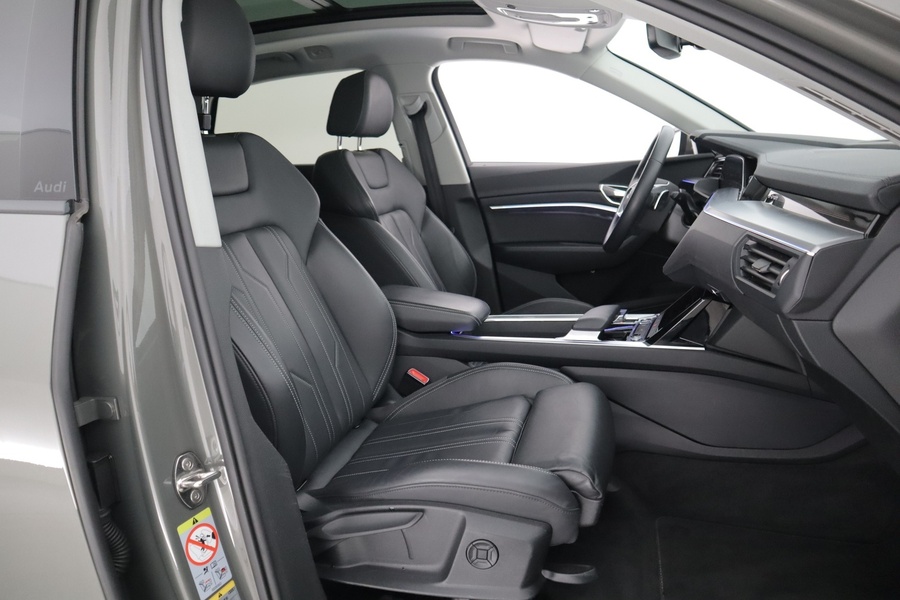 Audi Q8 e-tron vaihtoauto