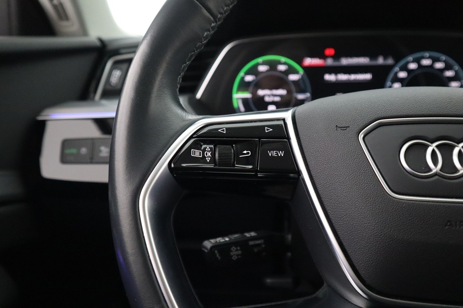 Audi Q8 e-tron vaihtoauto