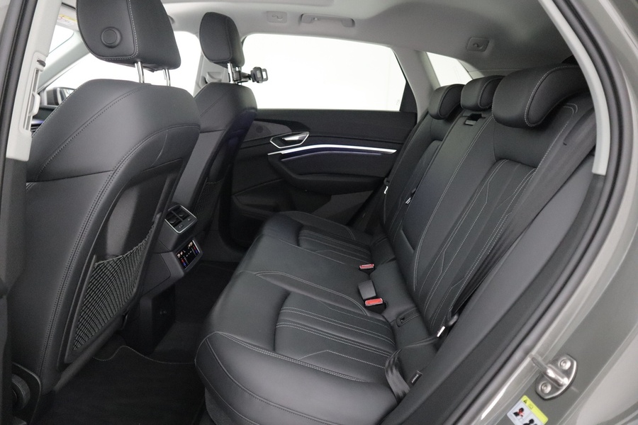 Audi Q8 e-tron vaihtoauto