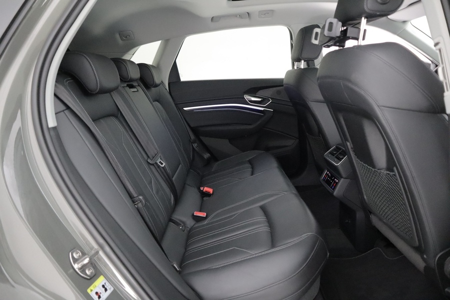 Audi Q8 e-tron vaihtoauto