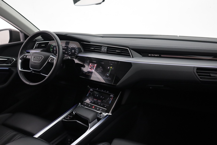 Audi Q8 e-tron vaihtoauto