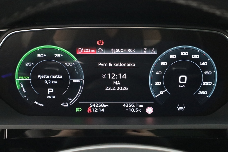 Audi Q8 e-tron vaihtoauto