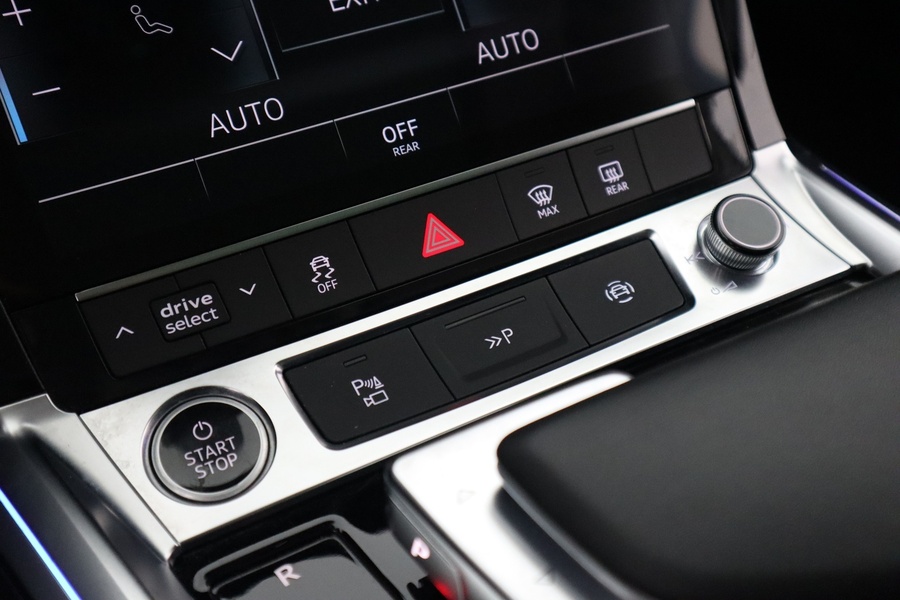 Audi Q8 e-tron vaihtoauto