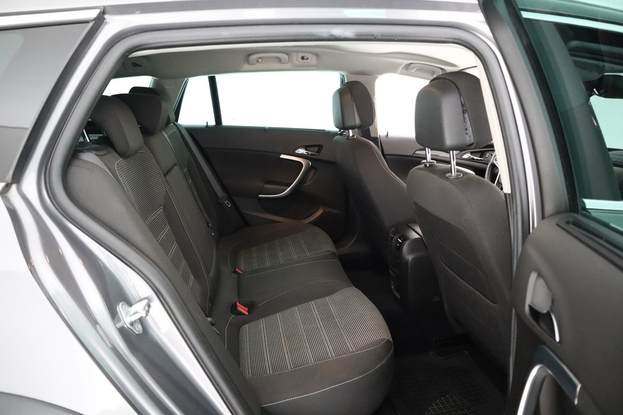 Opel Insignia vaihtoauto