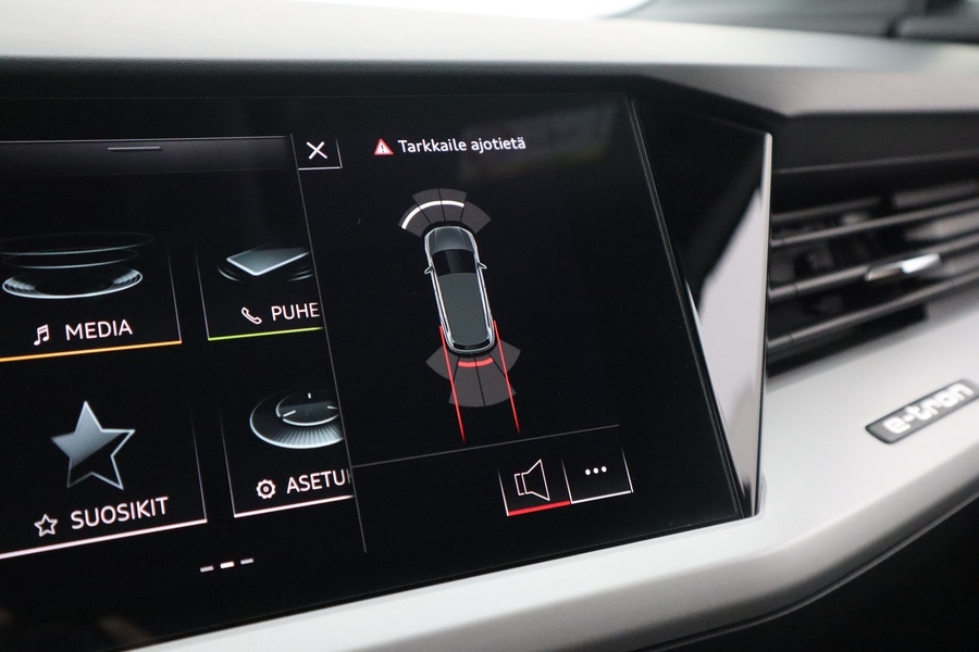 Audi Q4 e-tron vaihtoauto