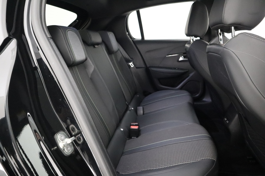 Peugeot e-208 vaihtoauto