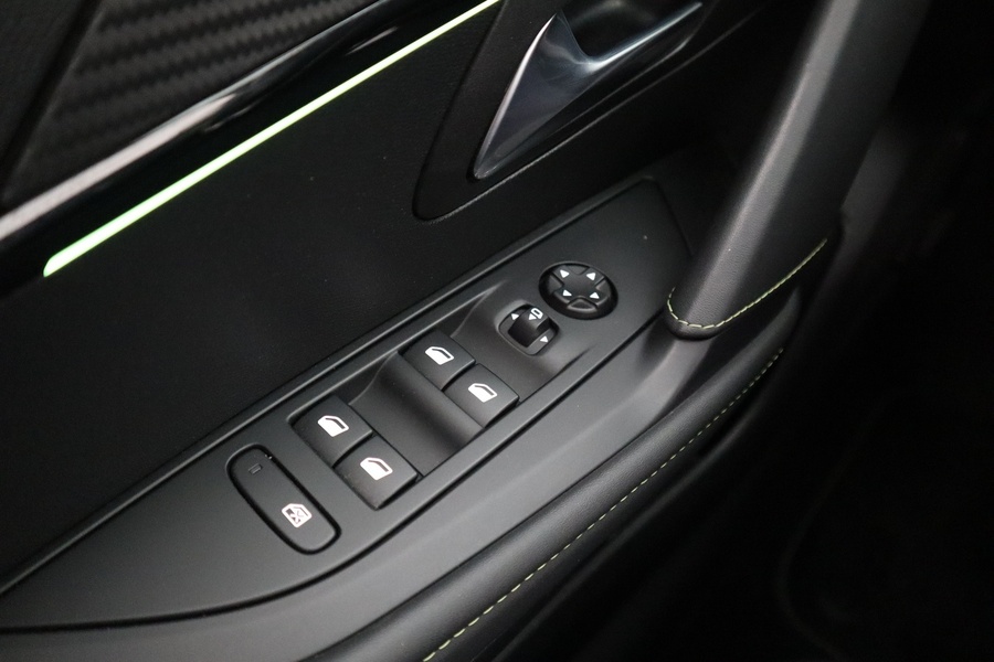 Peugeot e-208 vaihtoauto