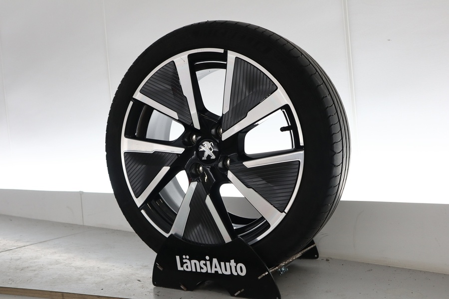 Peugeot e-208 vaihtoauto