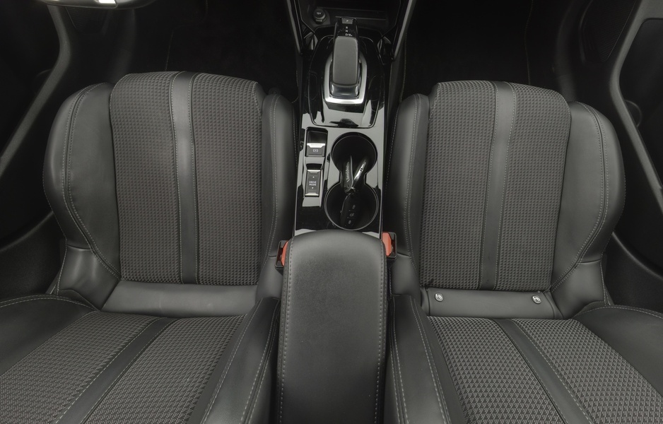 Peugeot e-208 vaihtoauto