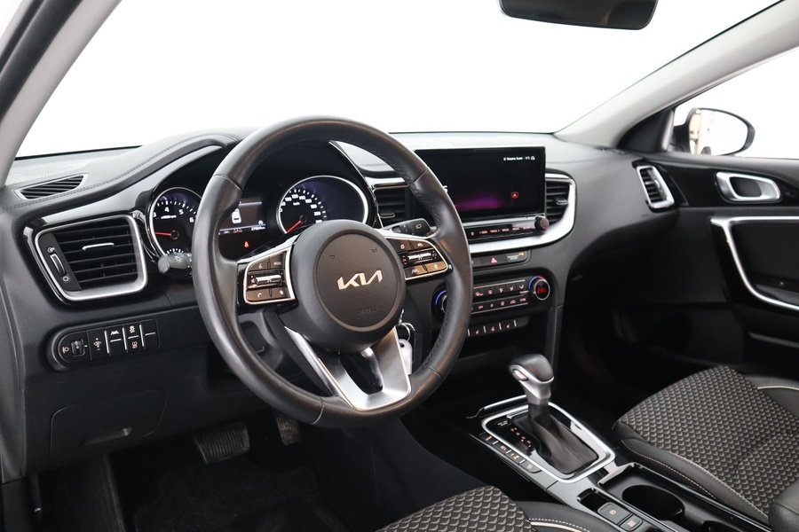 Kia XCeed vaihtoauto