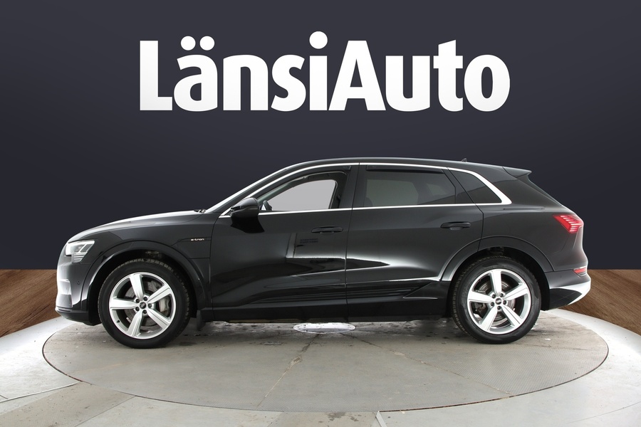 Audi e-tron vaihtoauto