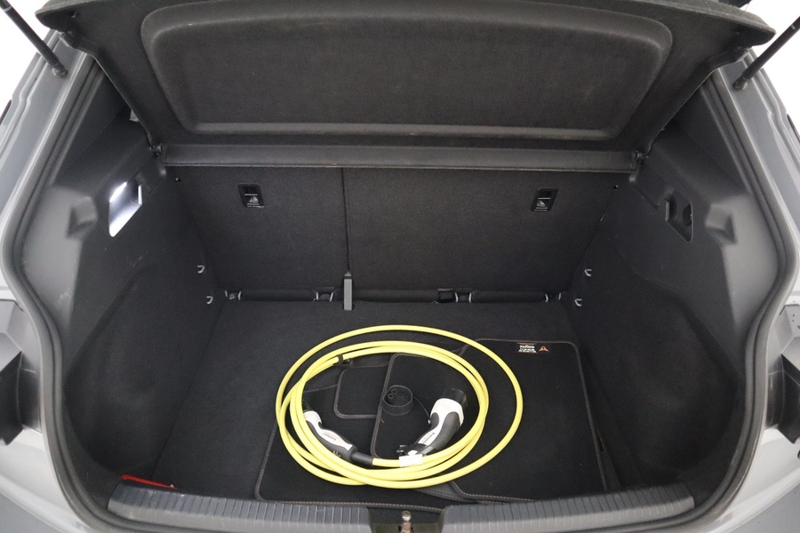 Cupra Born vaihtoauto