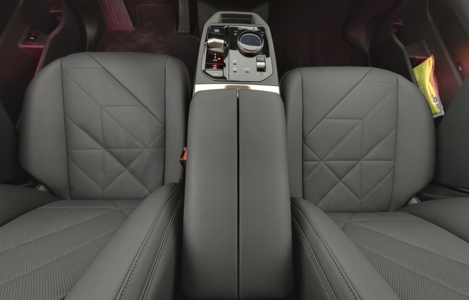 BMW iX vaihtoauto