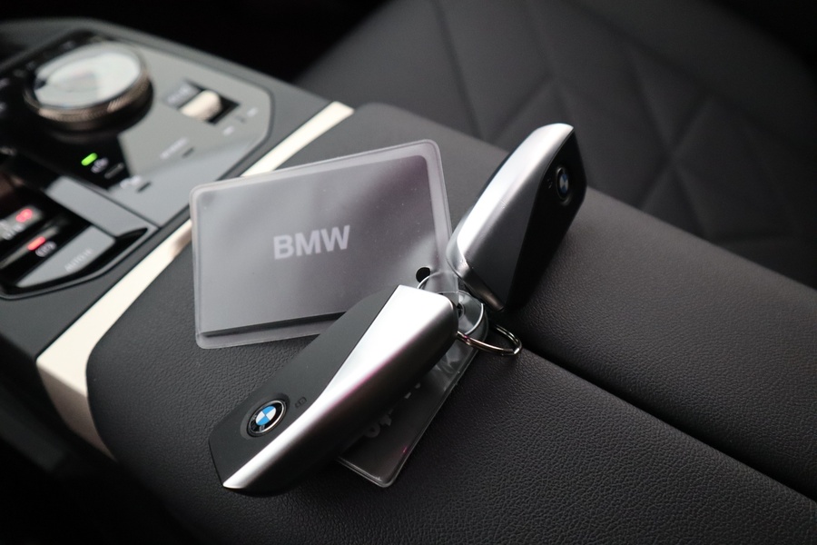 BMW iX vaihtoauto