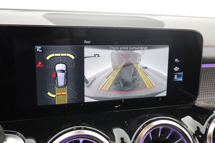 Mercedes-Benz EQB vaihtoauto