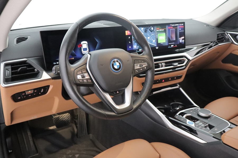 BMW i4 vaihtoauto