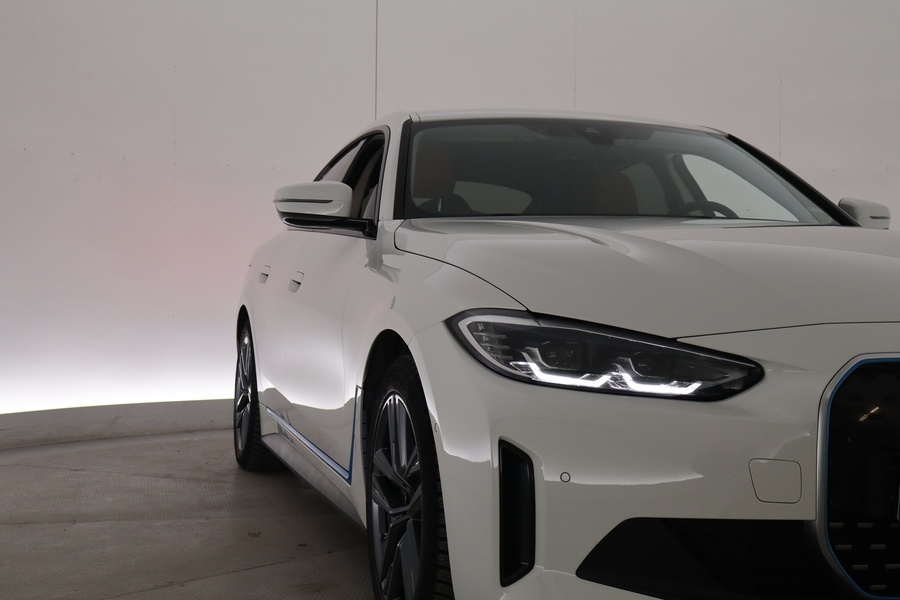BMW i4 vaihtoauto