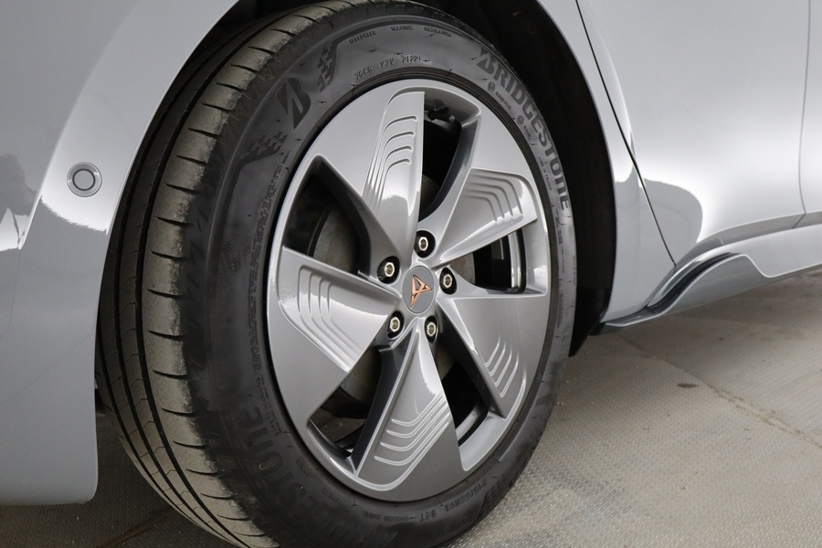 Cupra Born vaihtoauto