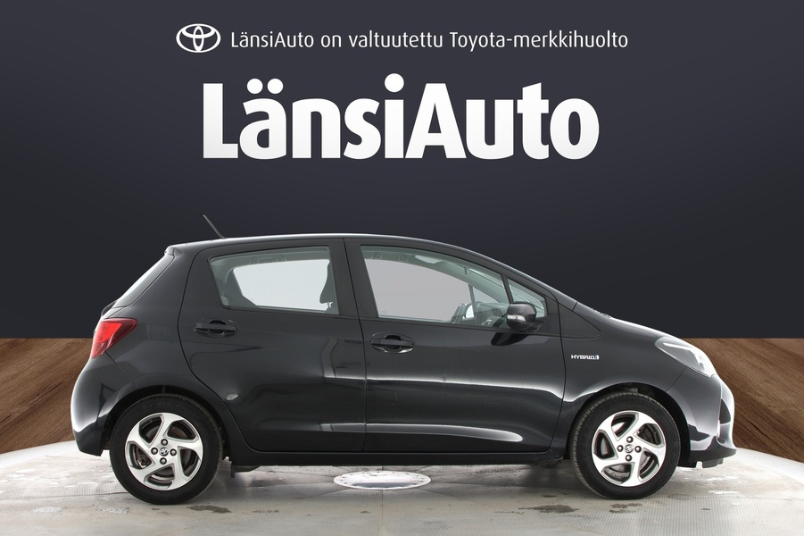 Toyota Yaris vaihtoauto