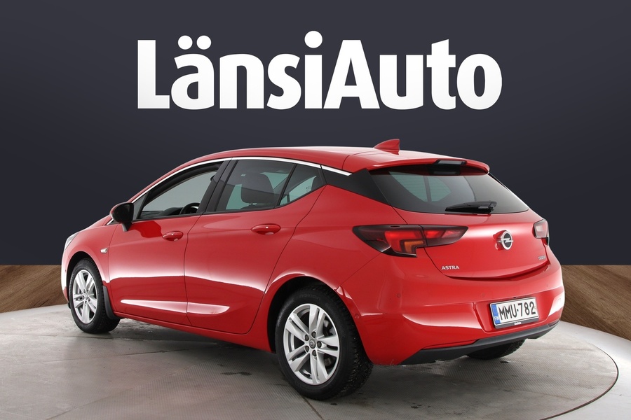 Opel Astra vaihtoauto