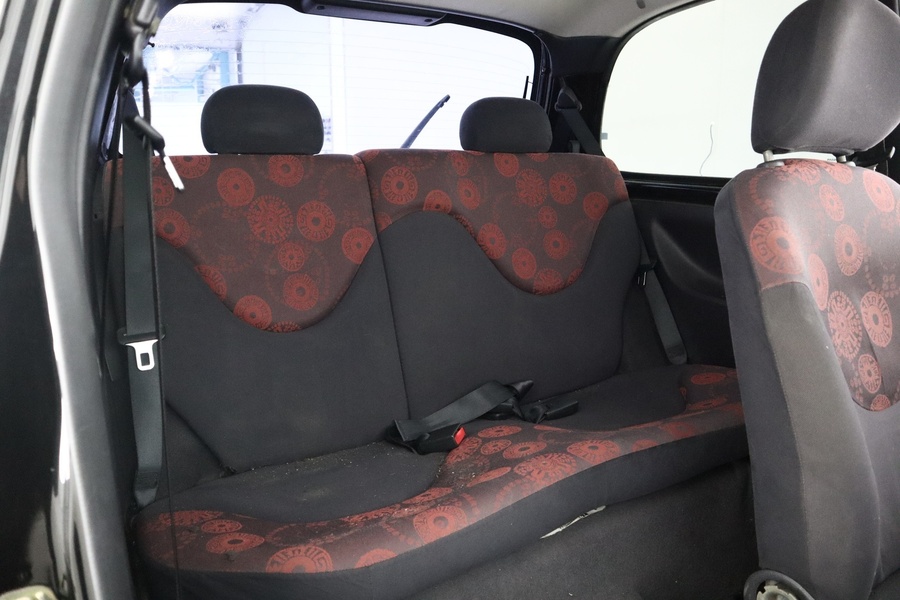 Nissan Micra vaihtoauto