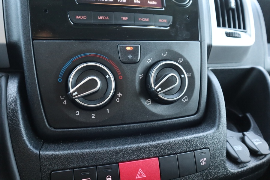 Opel Movano vaihtoauto