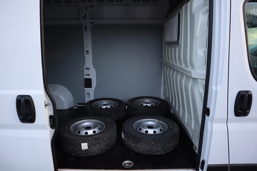 Opel Movano vaihtoauto