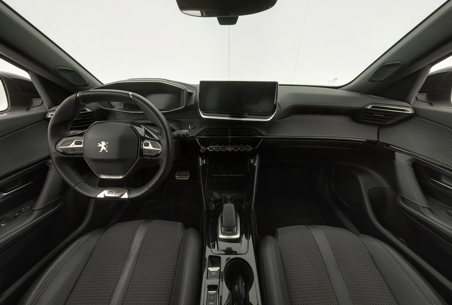 Peugeot e-2008 vaihtoauto