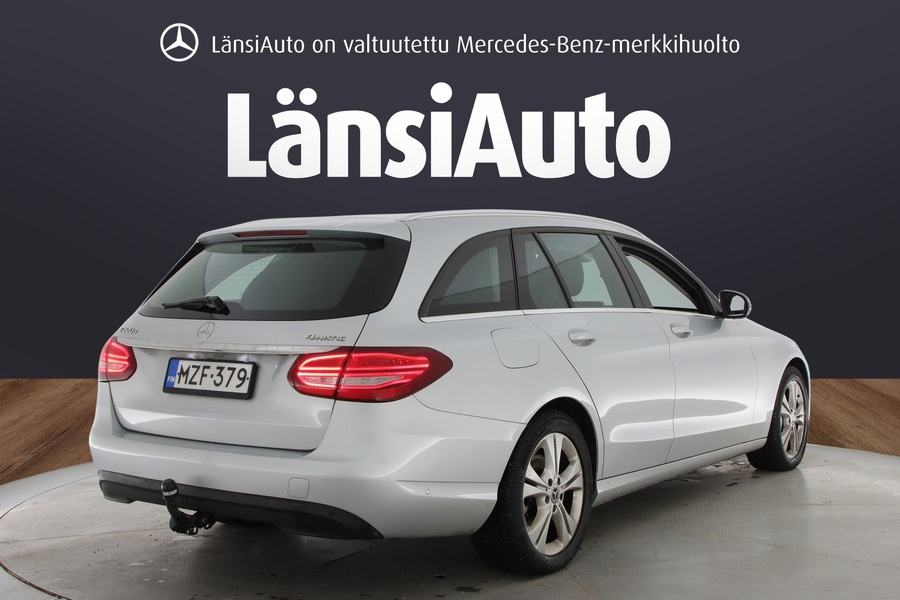Mercedes-Benz C vaihtoauto