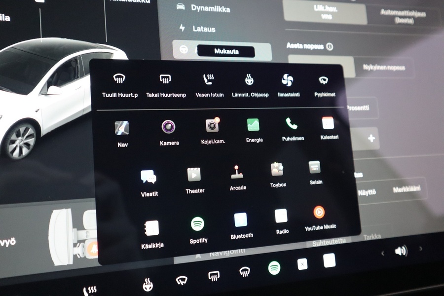 Tesla Model Y vaihtoauto