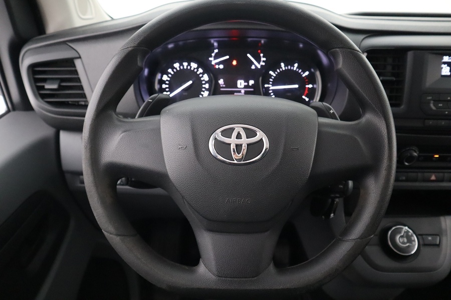 Toyota Proace vaihtoauto