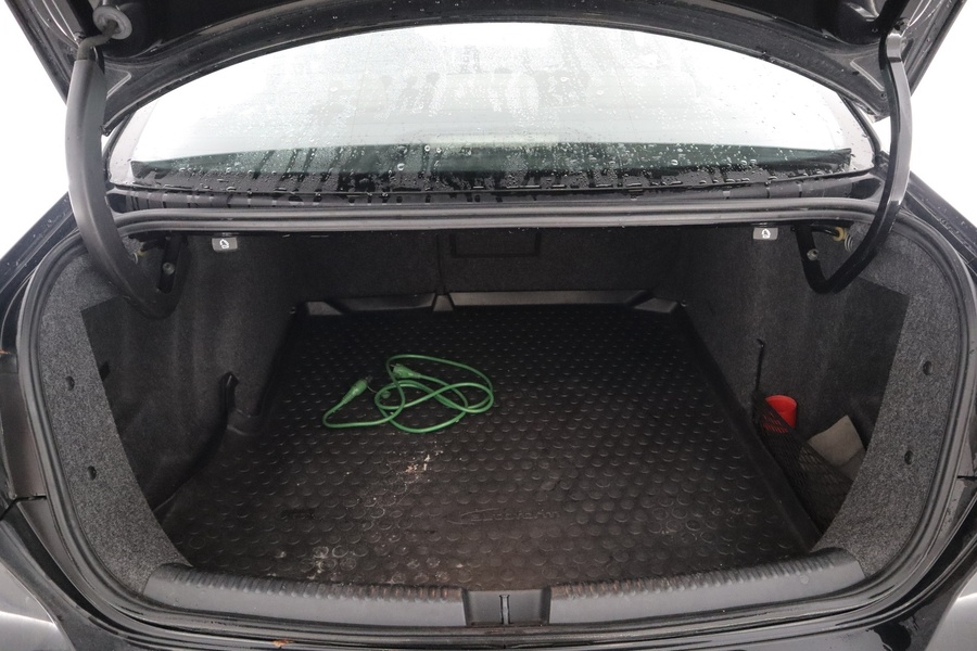 Volkswagen Jetta vaihtoauto